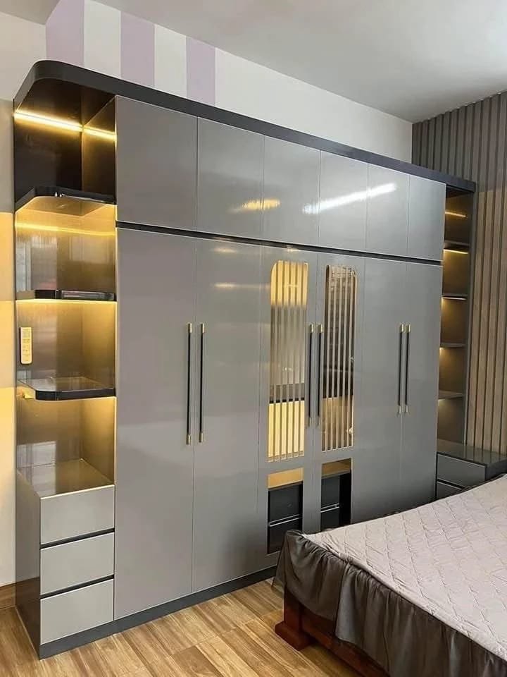 Project Lemari Virsua Interior